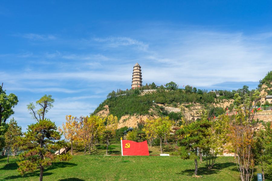 寶塔山