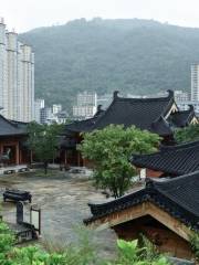 Xinglong Temple