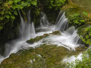 Detian Transnational Waterfall Scenic Spot