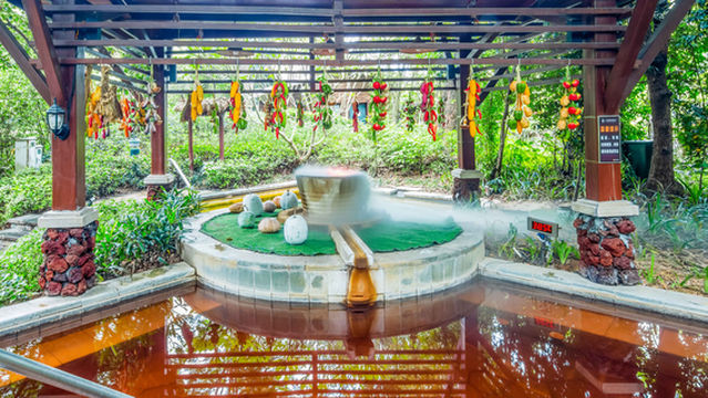 Hot Springs in Longmen