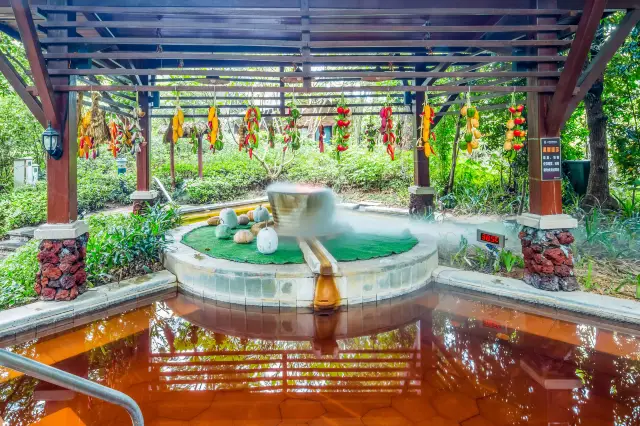 Hot Springs in Longmen