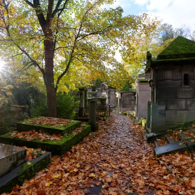 Отели рядом со станцией Gare Saint-Lazare