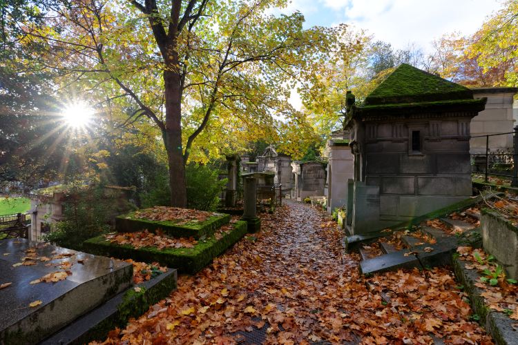 Père Lachaise Cemetery