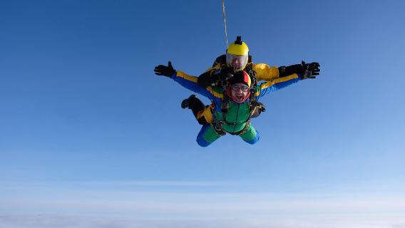 Qiandao Lake Sky Diving