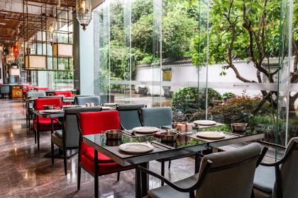 梅园国际大酒店·自助餐厅