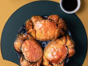 Gucheng Lake Chinese Mitten Crab Farmhouse · Crab