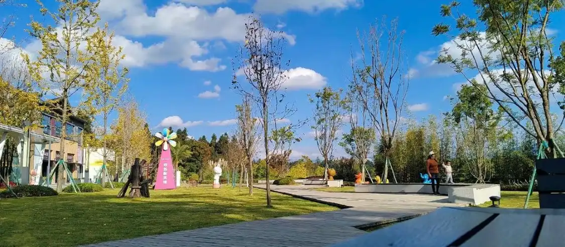 Hotels near OCT Secret Forest Park