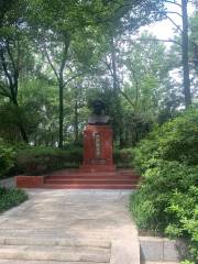 肖勁光銅像紀念園