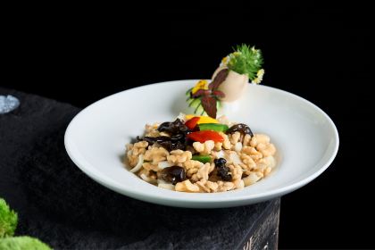 广东翡翠湾白天鹅温泉度假酒店·知竹水上餐厅