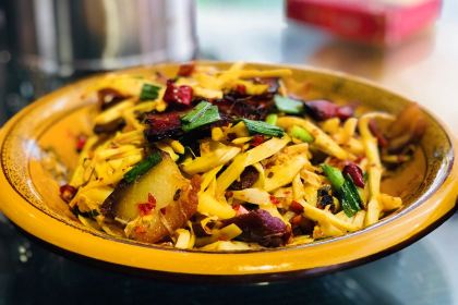 俊子饭店土家湘菜