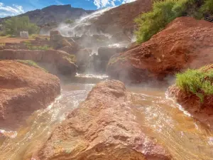 Red Hill Hot Springs