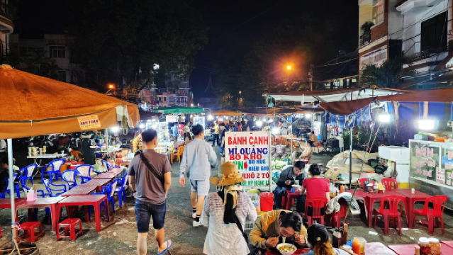 Night Market Pleiku, Gia Lai