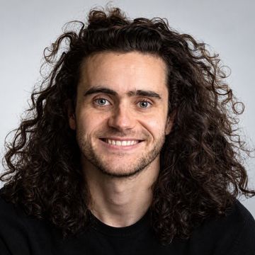 Tom Lawrinson Comedy Show