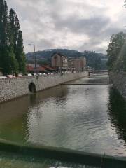 Pont de l'Empereur à Sarajevo