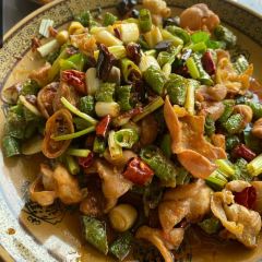 老街肥肠农家乐 User Photo