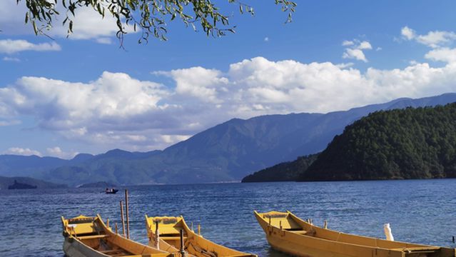 Dugout Canoe Tour (Lige Port)