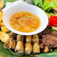 Delicious restaurant and Drums Bar 여행 사진