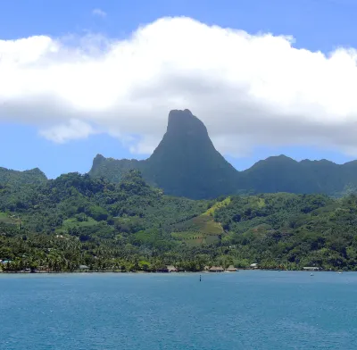 Hotel dekat Green Pearl Golf Course Moorea