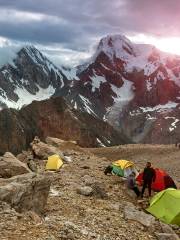 Vinicunca Rainbow Mountain