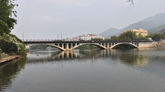 Gongnong Bridge