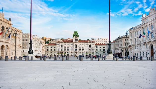 Unity of Italy Square