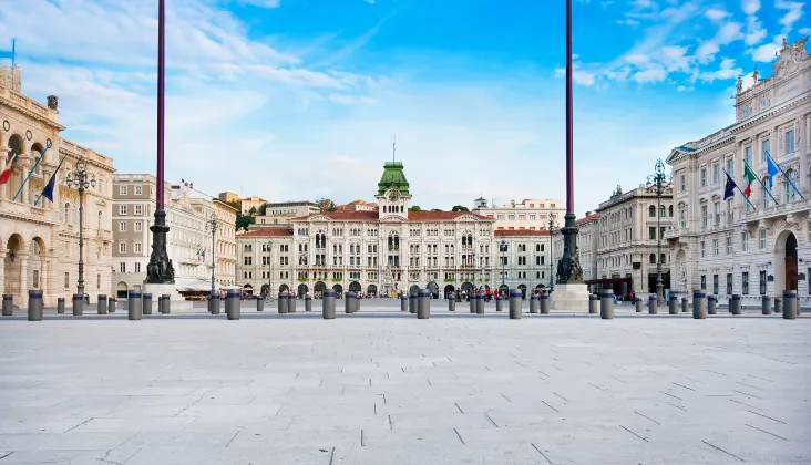 Vuelos Trieste Madrid