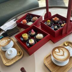 上海陆家嘴禧玥酒店·沫八 User Photo