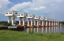 ประตูระบายน้ำอุทกวิภาชประสิทธิ์