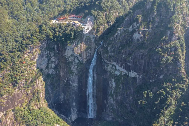 金門 飛 松山市