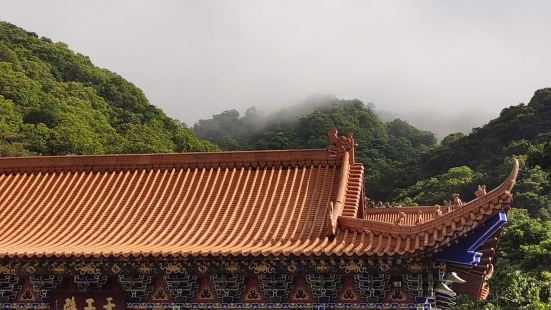 8月初首次前往，观音山里的王山寺因大检查暂不开放。山里徒步溯