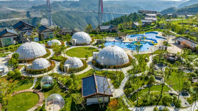 Yuncong Duohua Hot Spring Resort Center