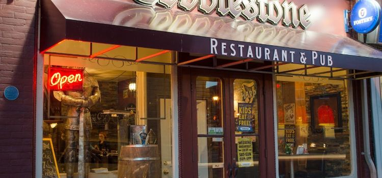 Cobblestone Public House