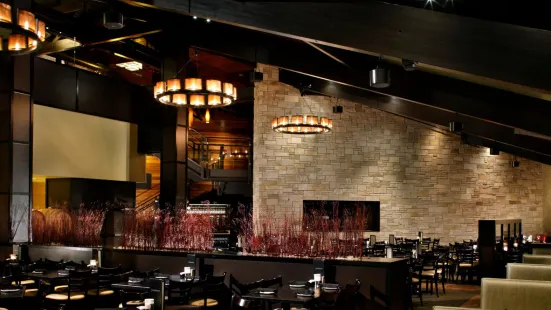 Cooper's Hawk Winery & Restaurant- Arlington Heights