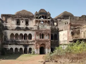 Narsinghgarh Fort