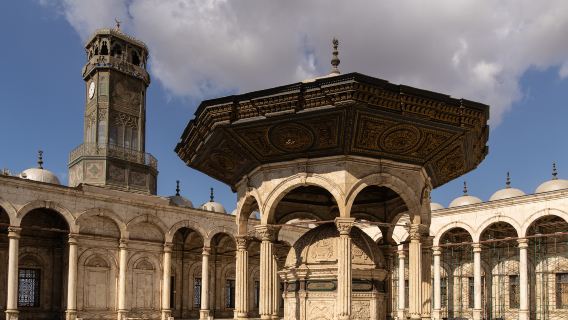 Cairo: Saladin Citadel, Mosque, Hanging Church, and Synagogue 1-day tour[guide Included]