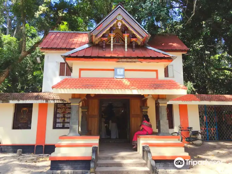 Hotels near Mannarasala Sree Nagaraja Temple