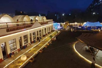 苏德乐众星河营地