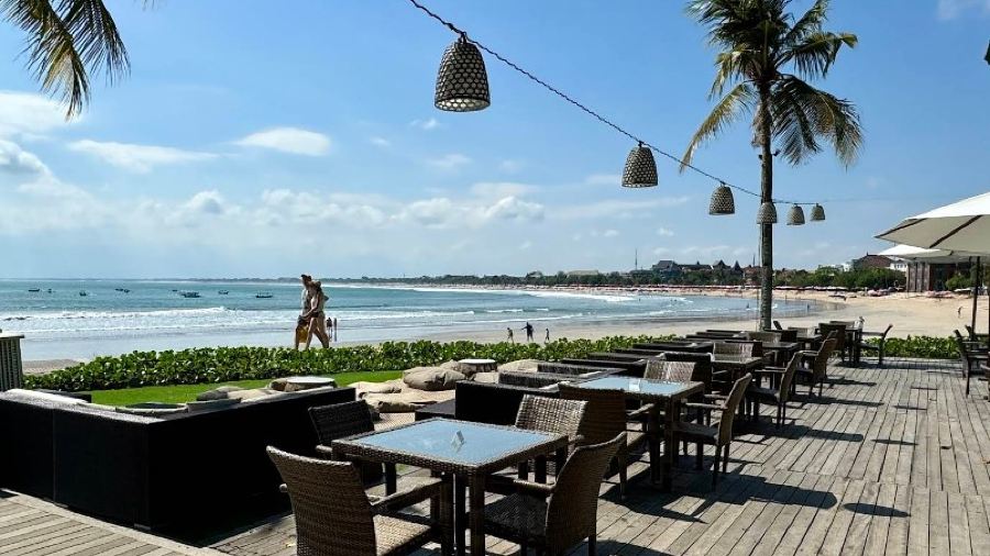 Boardwalk Restaurant & Lounge