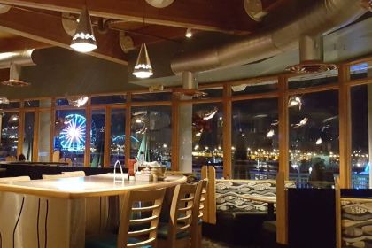 Anthony's Pier 66 & Bell Street Diner