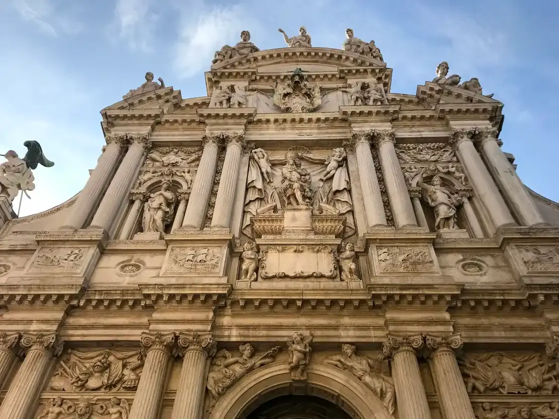 Santa Maria del Giglio 주변 호텔