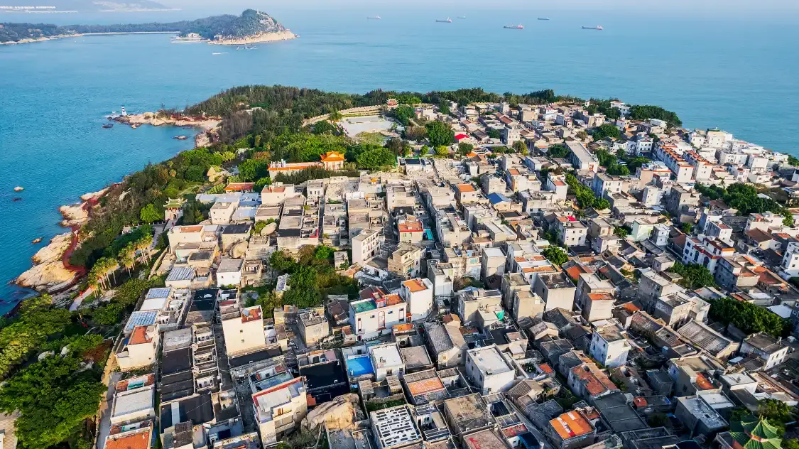 Hotels near Tongshan Ancient City