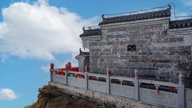 Fanjingshan Scenic Area - Shakyamuni Hall