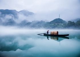 Các khách sạn gần Feitian Mountain national Geological Park