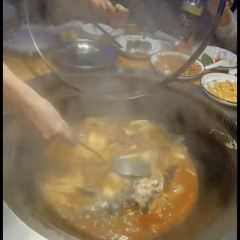 SHAN HE TUN User Photo