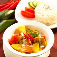 Noralizah & Iskandar House of Curry User Photo
