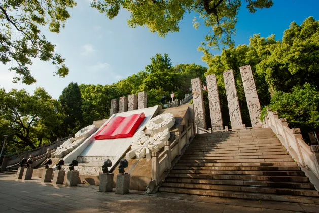 Hotels in Taizhou That Provide Airport Transfers