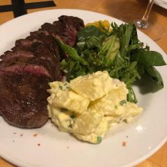 Grub by Ahong & Friends User Photo