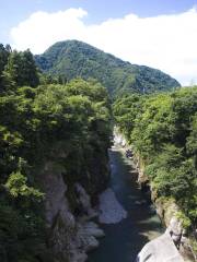 Tedori Gorge