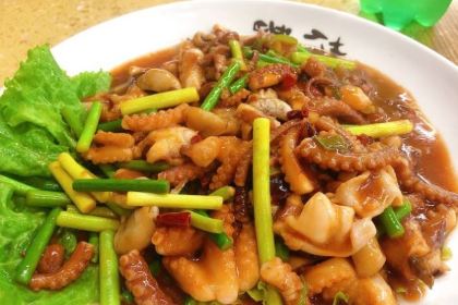 必点·海鲜酒店(灯塔店)