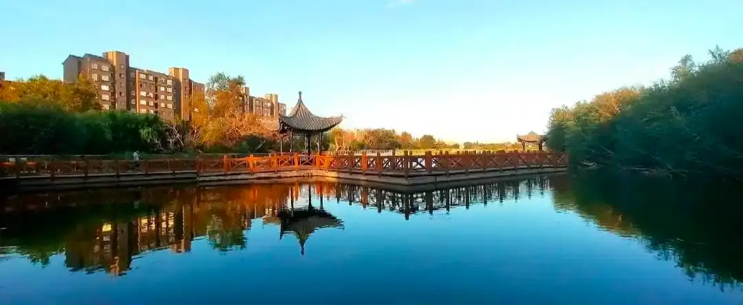 Hotels near Baiyanghe Park